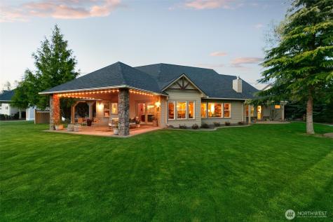 8820 Braeburn Loop Yakima WA 98903
