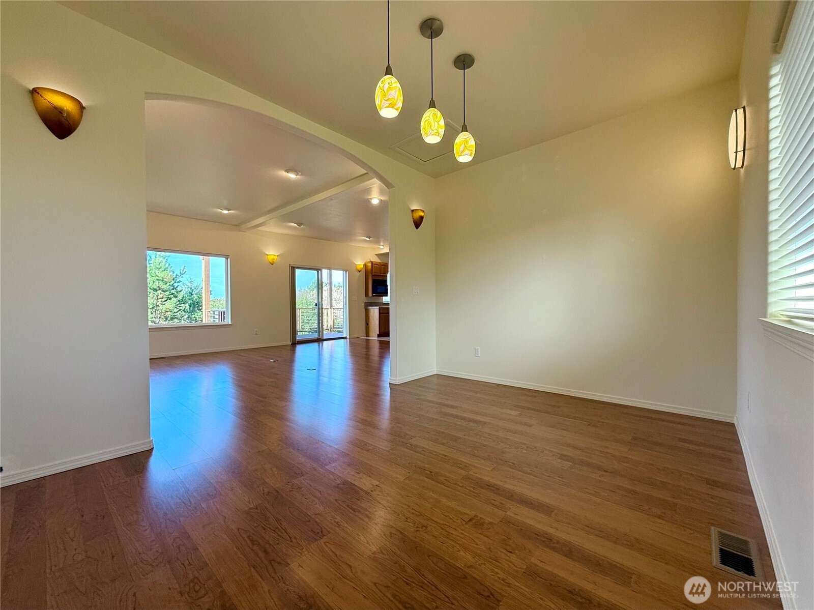 317 Sand Dune Avenue SW Ocean Shores WA 98569