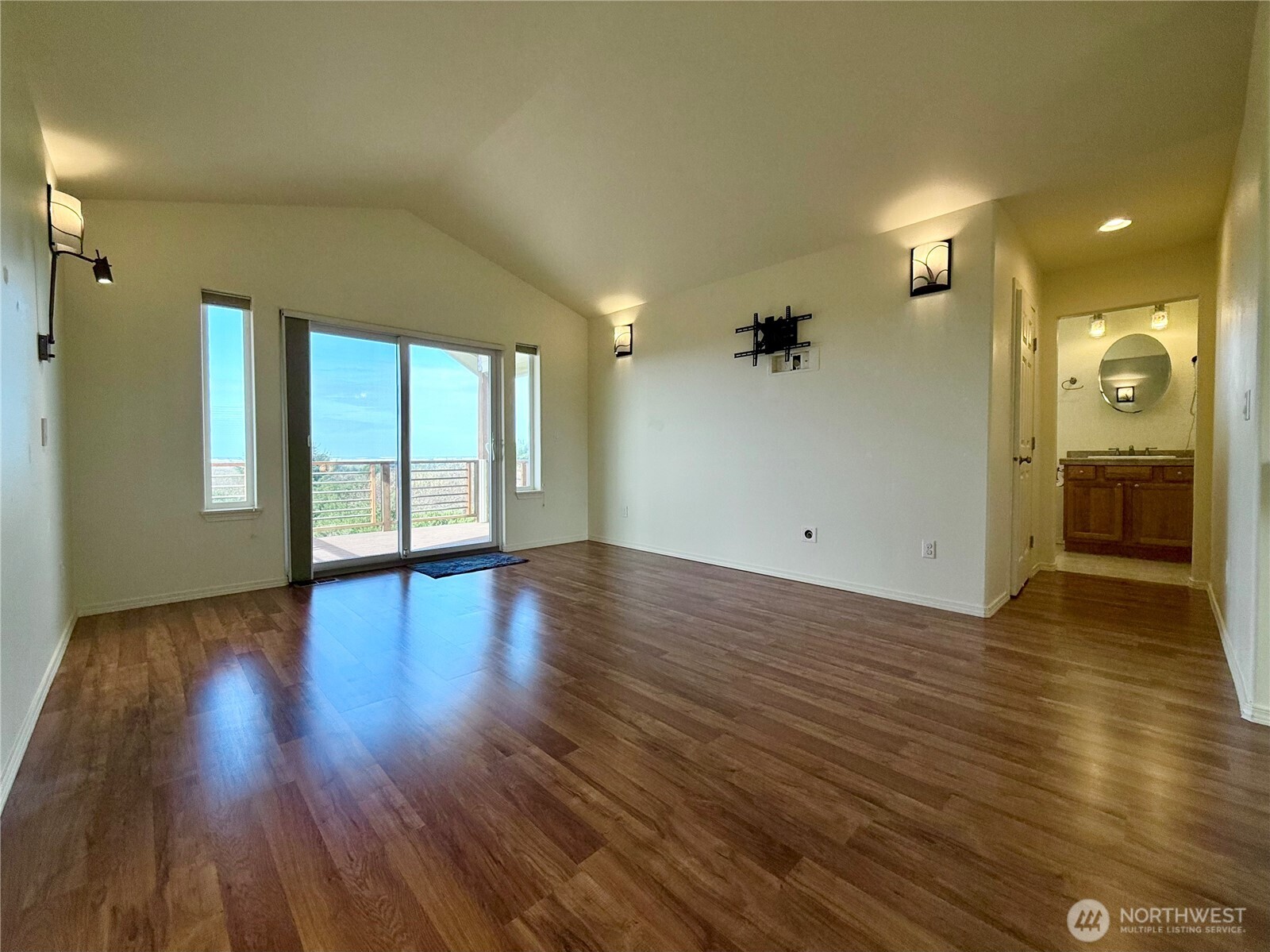 317 Sand Dune Avenue SW Ocean Shores WA 98569