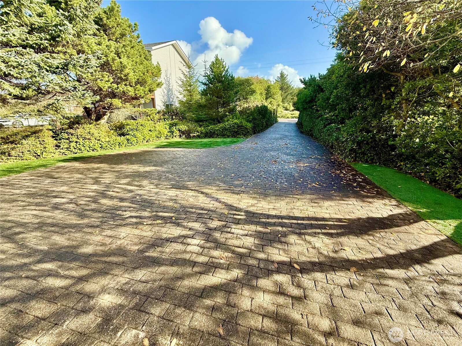 317 Sand Dune Avenue SW Ocean Shores WA 98569