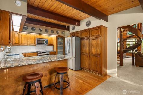20816 SE 222nd Street Maple Valley WA 98038