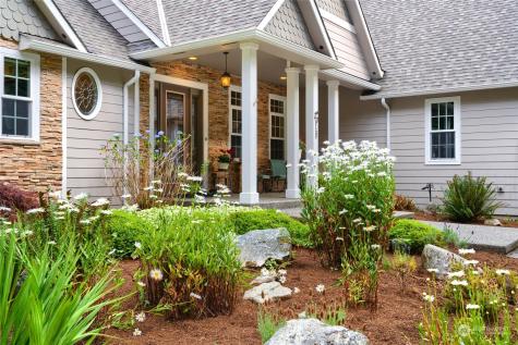 354 Highland Trail Coupeville WA 98239