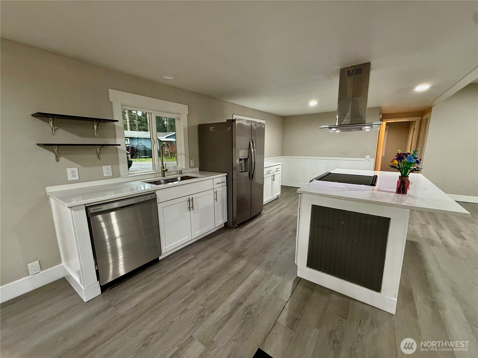1040 NE Larson Boulevard Belfair WA 98528