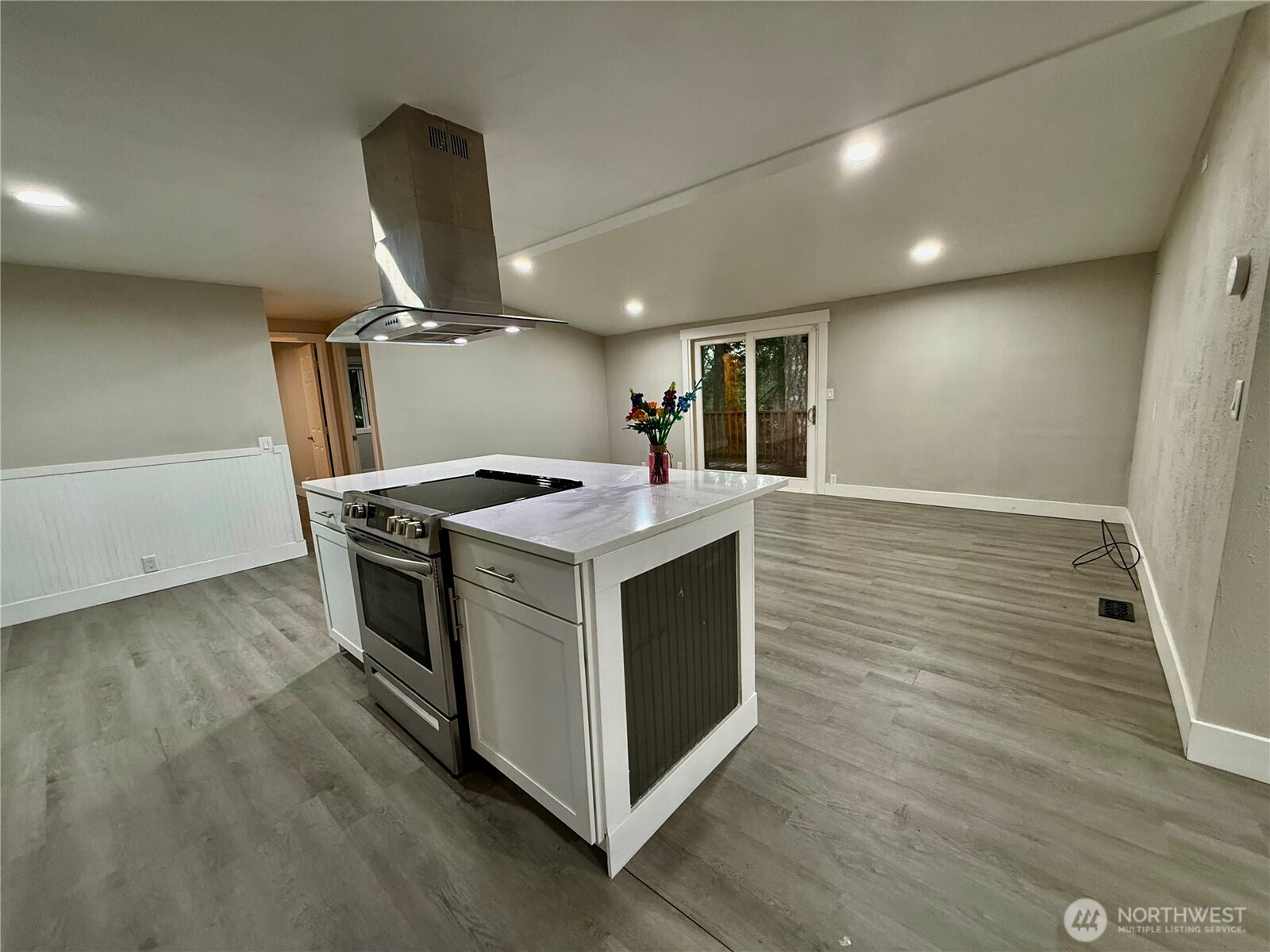 1040 NE Larson Boulevard Belfair WA 98528