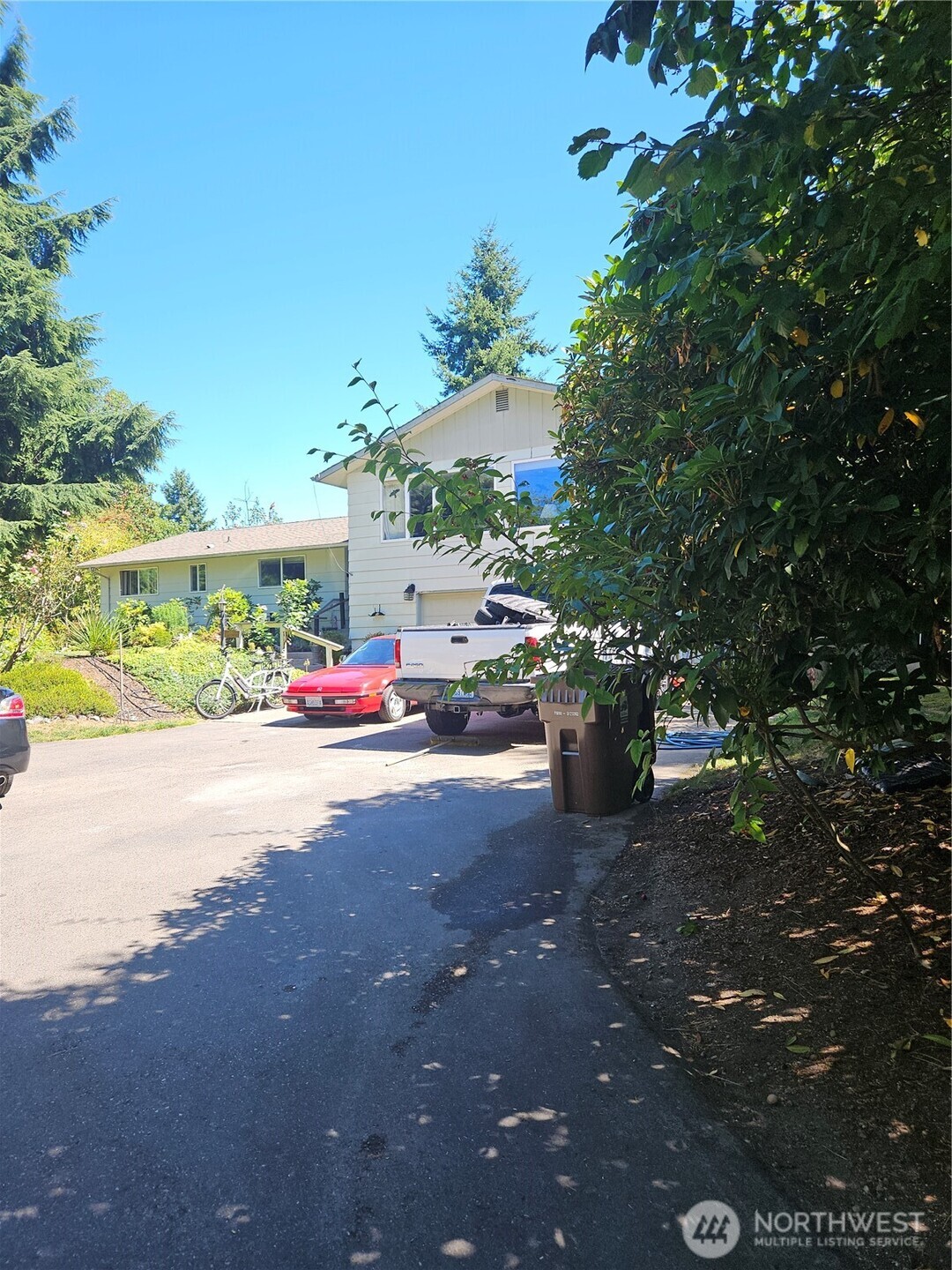 3225 41st Street NE Tacoma WA 98422