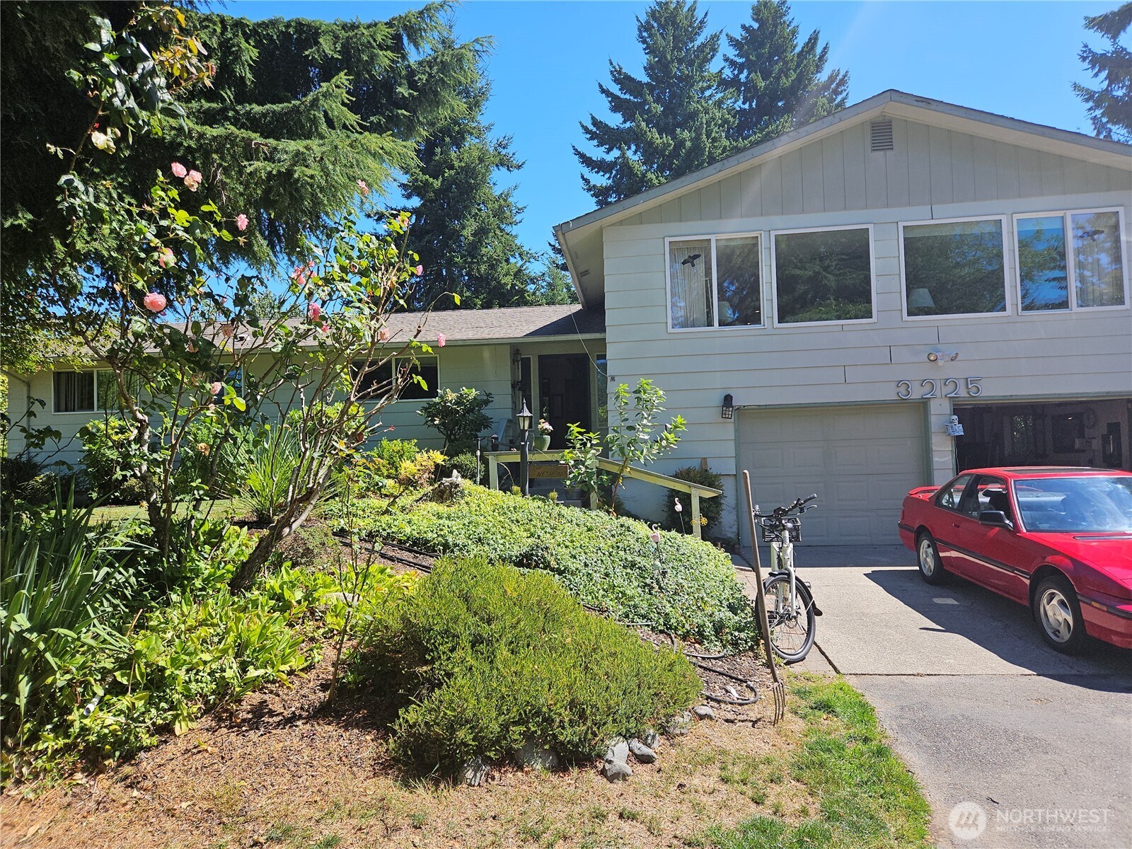 3225 41st Street NE Tacoma WA 98422