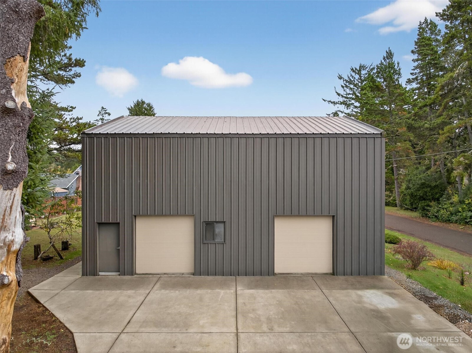 27501 R Lane Ocean Park WA 98640