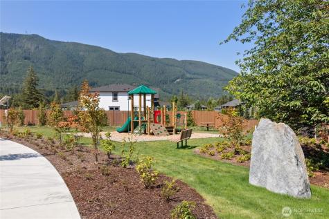 690 SE 11th Place North Bend WA 98045