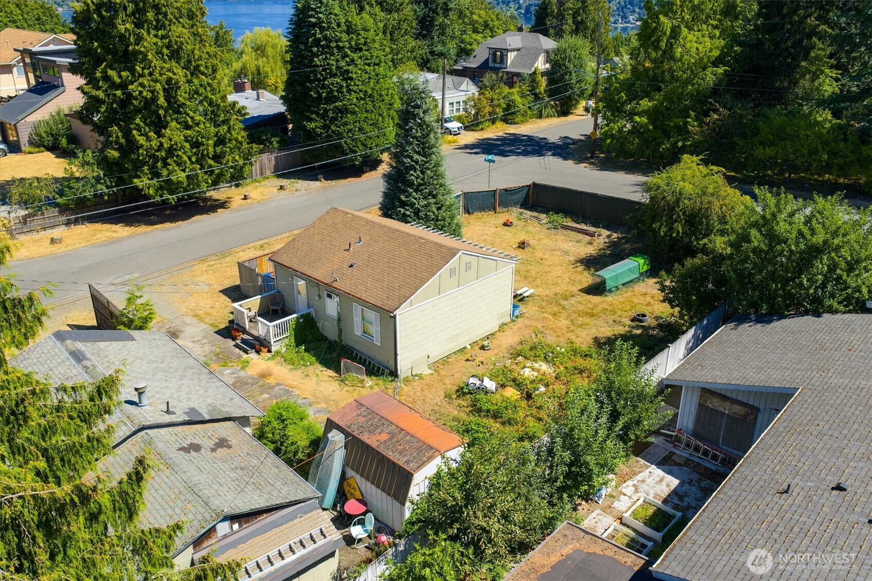 13757 39th Avenue NE Seattle WA 98125