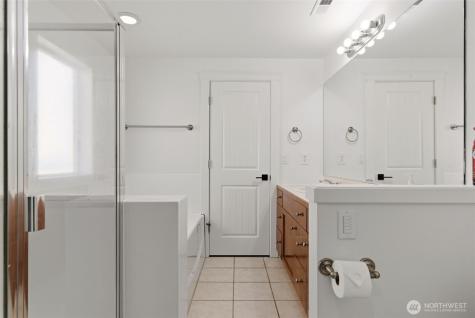 18530 97th Avenue Ct E Puyallup WA 98375