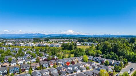 18530 97th Avenue Ct E Puyallup WA 98375