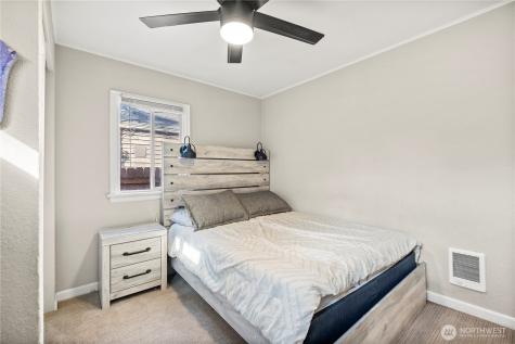 3810 S Asotin Street Tacoma WA 98418