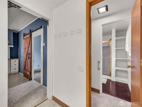 1205 49th Street Seaview WA 98644