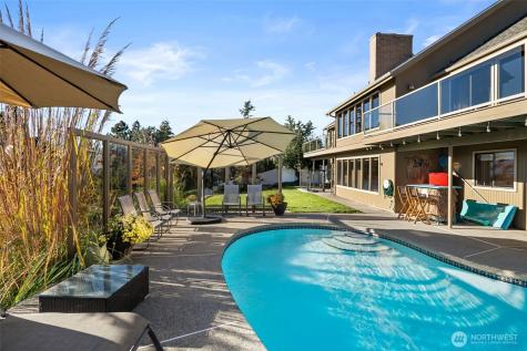 606 Ski View Drive East Wenatchee WA 98802