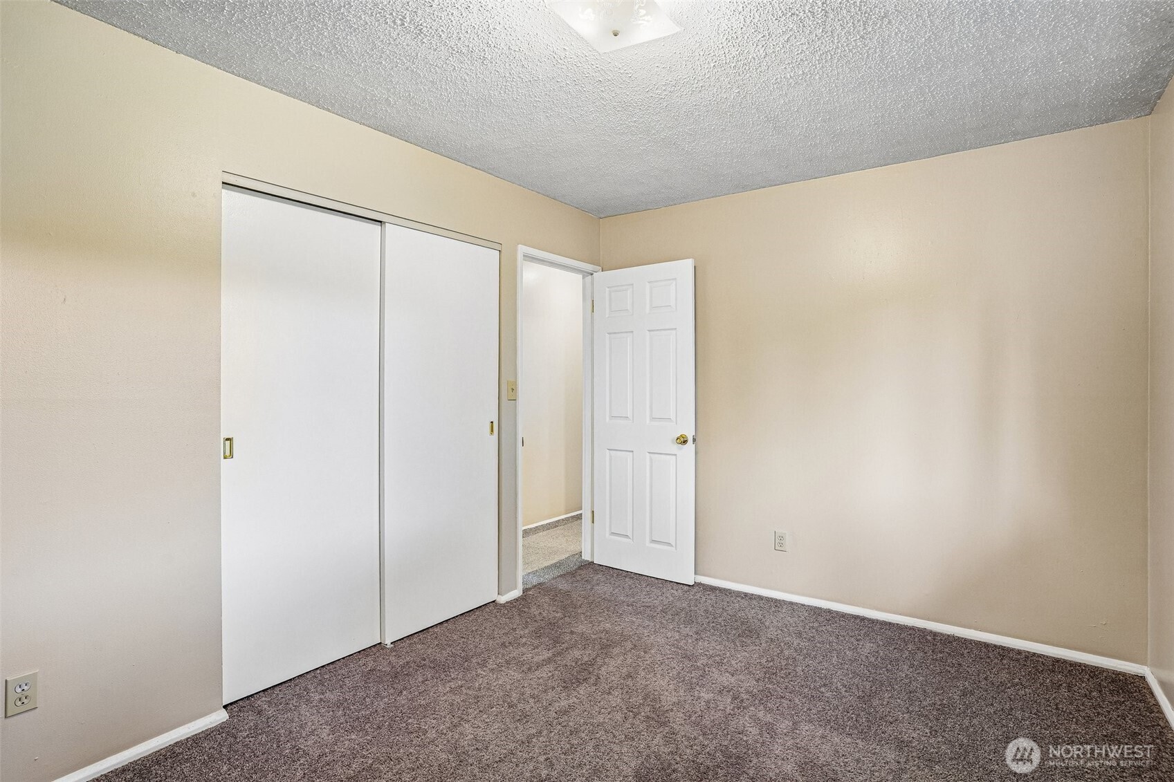 2711 N Street SE Auburn WA 98002