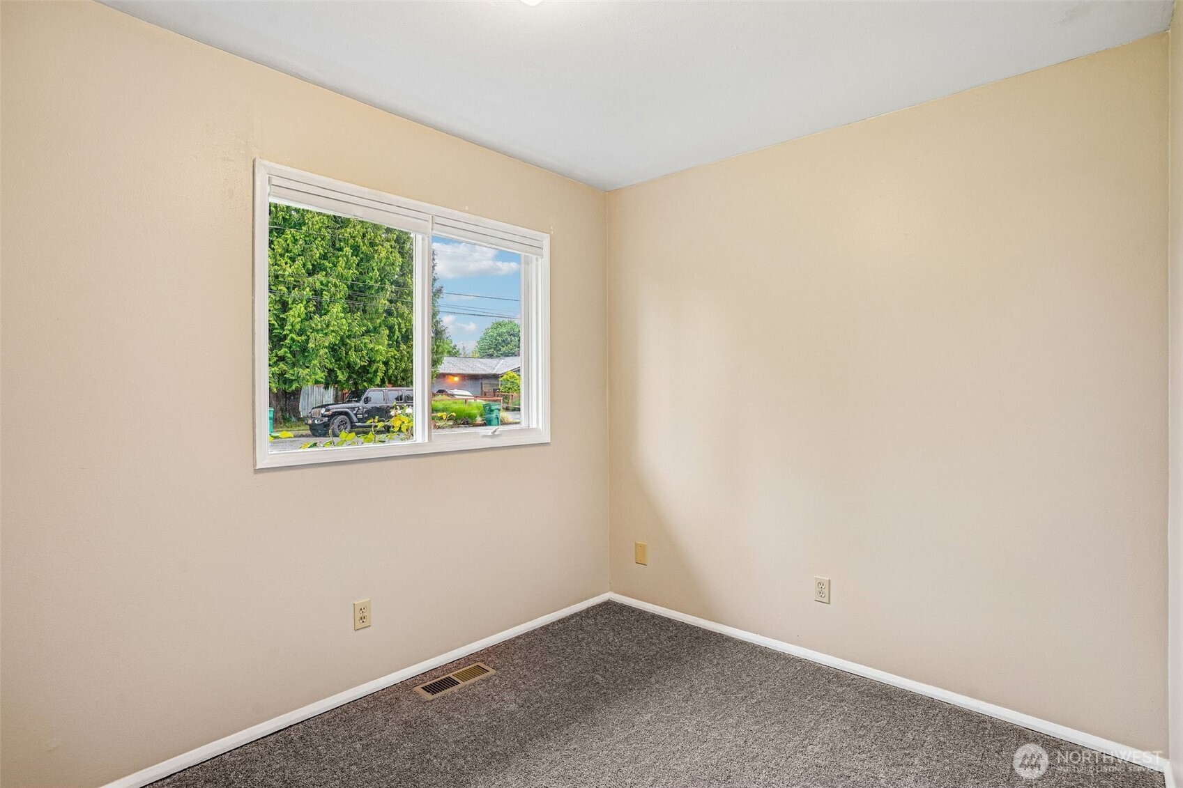 2711 N Street SE Auburn WA 98002