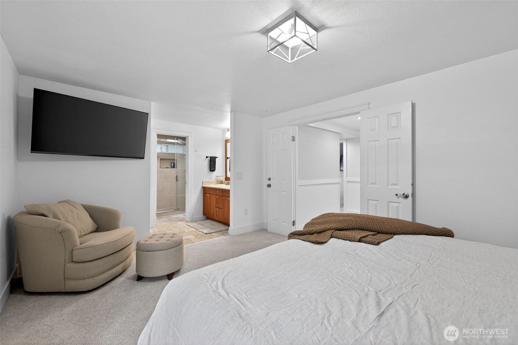 20009 SE 20th Place Sammamish WA 98075