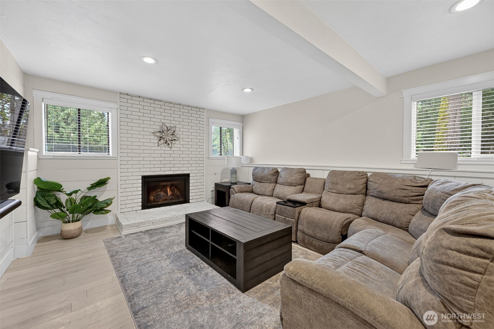 20009 SE 20th Place Sammamish WA 98075