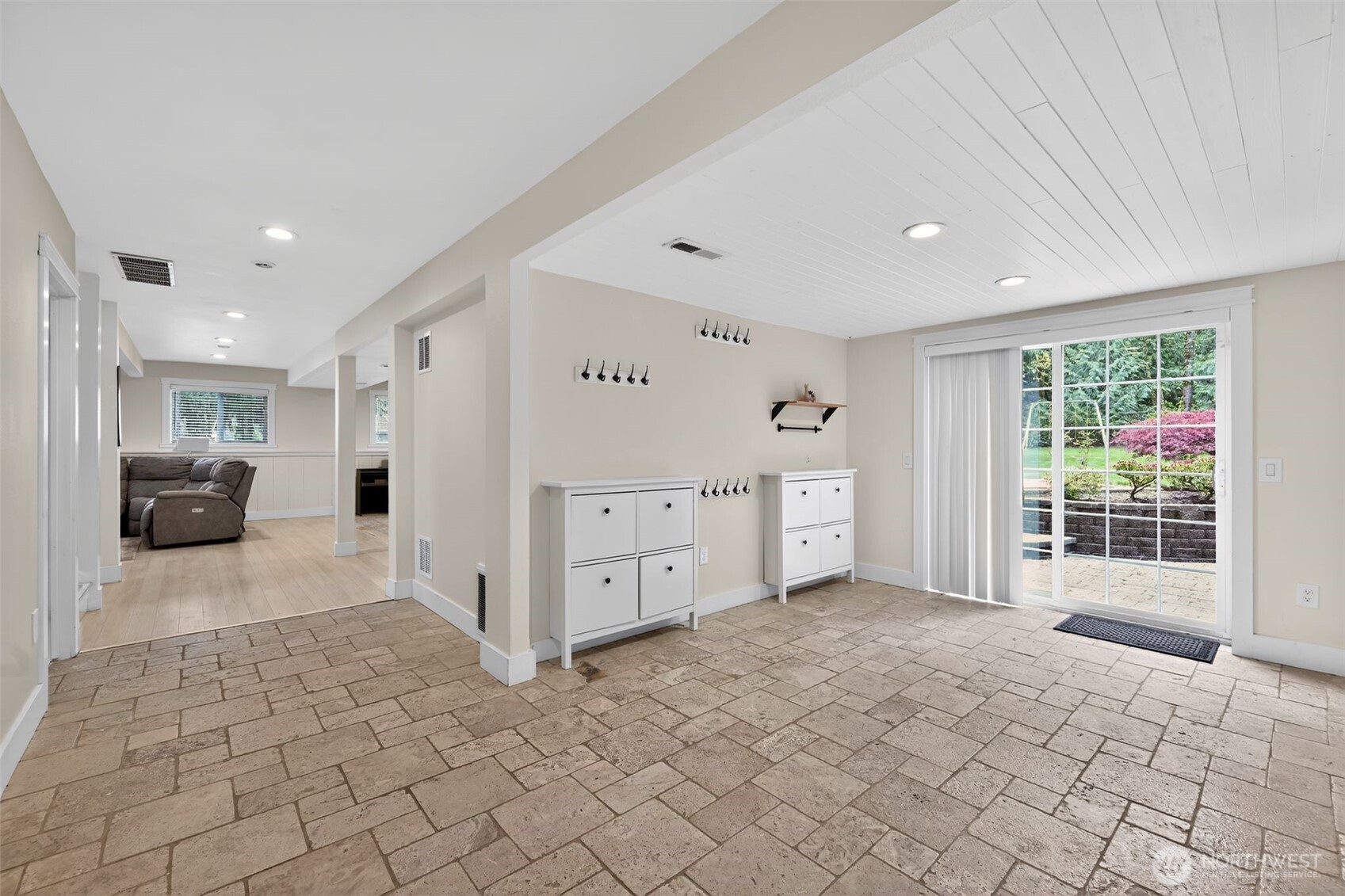 20009 SE 20th Place Sammamish WA 98075