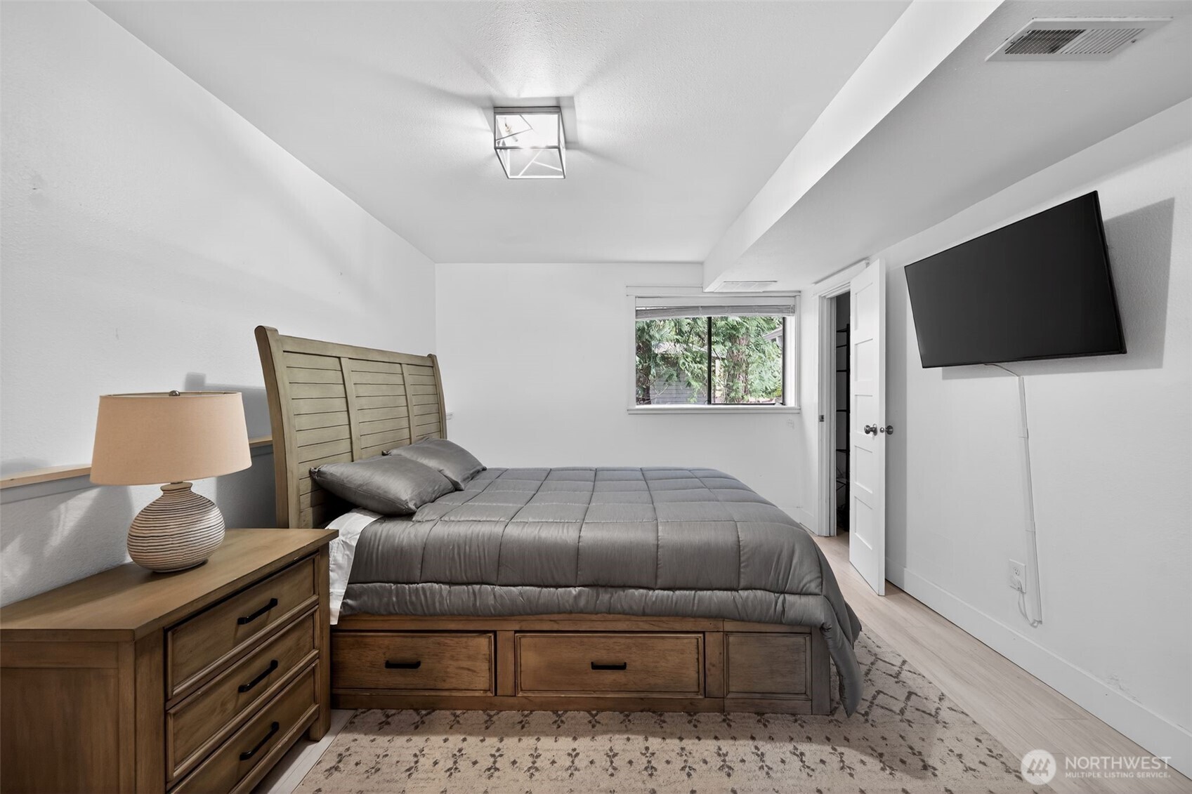 20009 SE 20th Place Sammamish WA 98075