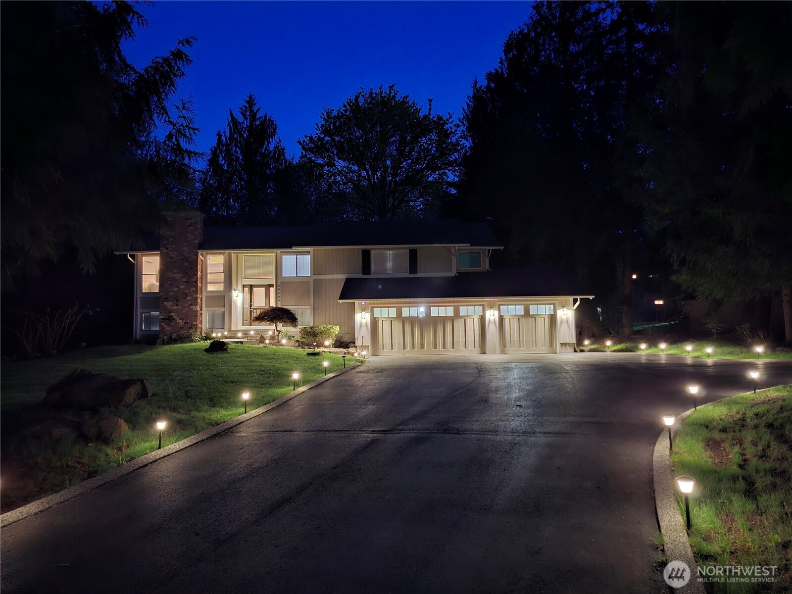 20009 SE 20th Place Sammamish WA 98075