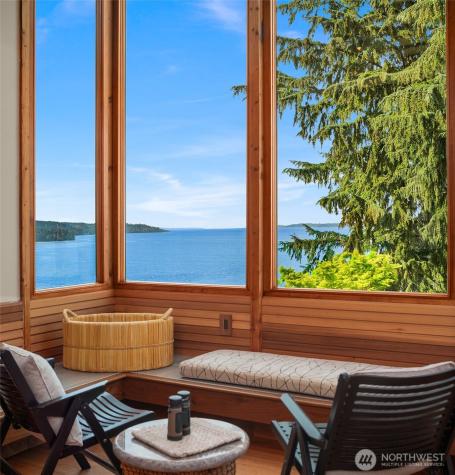 6814 SW Maury Park Road Vashon WA 98070