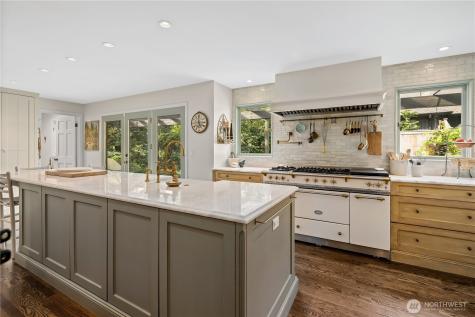 11726 41st Street Kirkland WA 98033