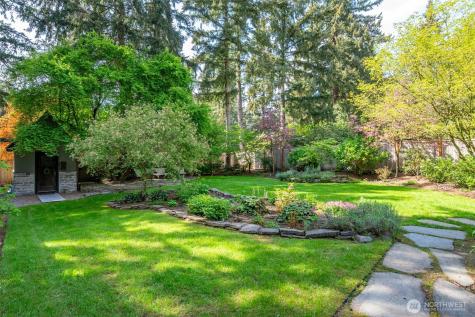 11726 41st Street Kirkland WA 98033