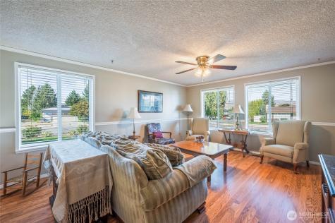 938 College Street Wenatchee WA 98801