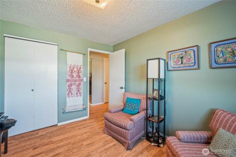 938 College Street Wenatchee WA 98801