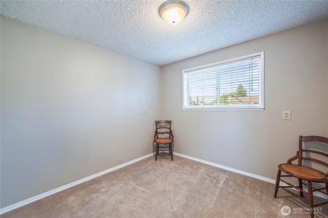 938 College Street Wenatchee WA 98801