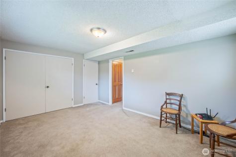 938 College Street Wenatchee WA 98801