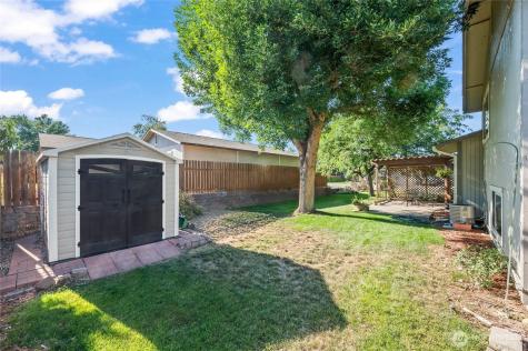 938 College Street Wenatchee WA 98801