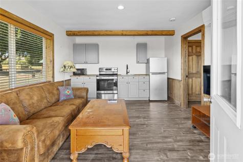 4530 Weaver Road Ellensburg WA 98926