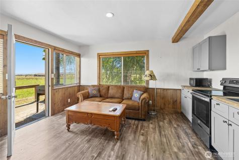 4530 Weaver Road Ellensburg WA 98926