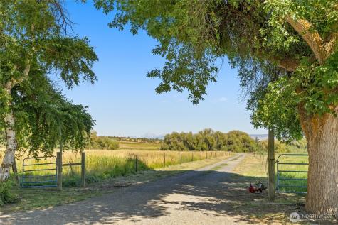4530 Weaver Road Ellensburg WA 98926