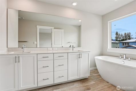 560 SE 11th Place North Bend WA 98045