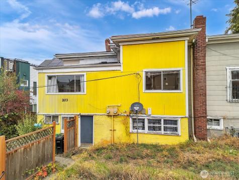 203 23rd Avenue Seattle WA 98122