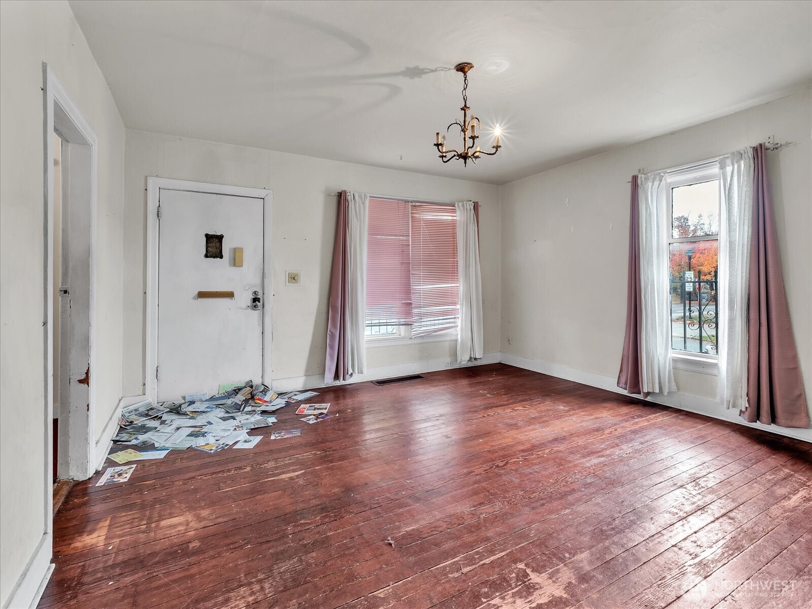 203 23rd Avenue Seattle WA 98122