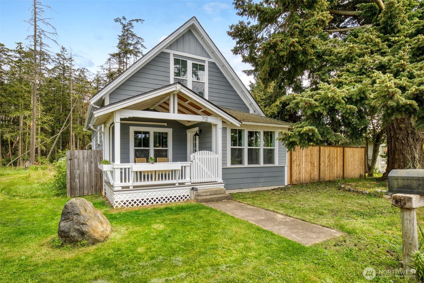 712 Mcpherson Street Port Townsend WA 98368