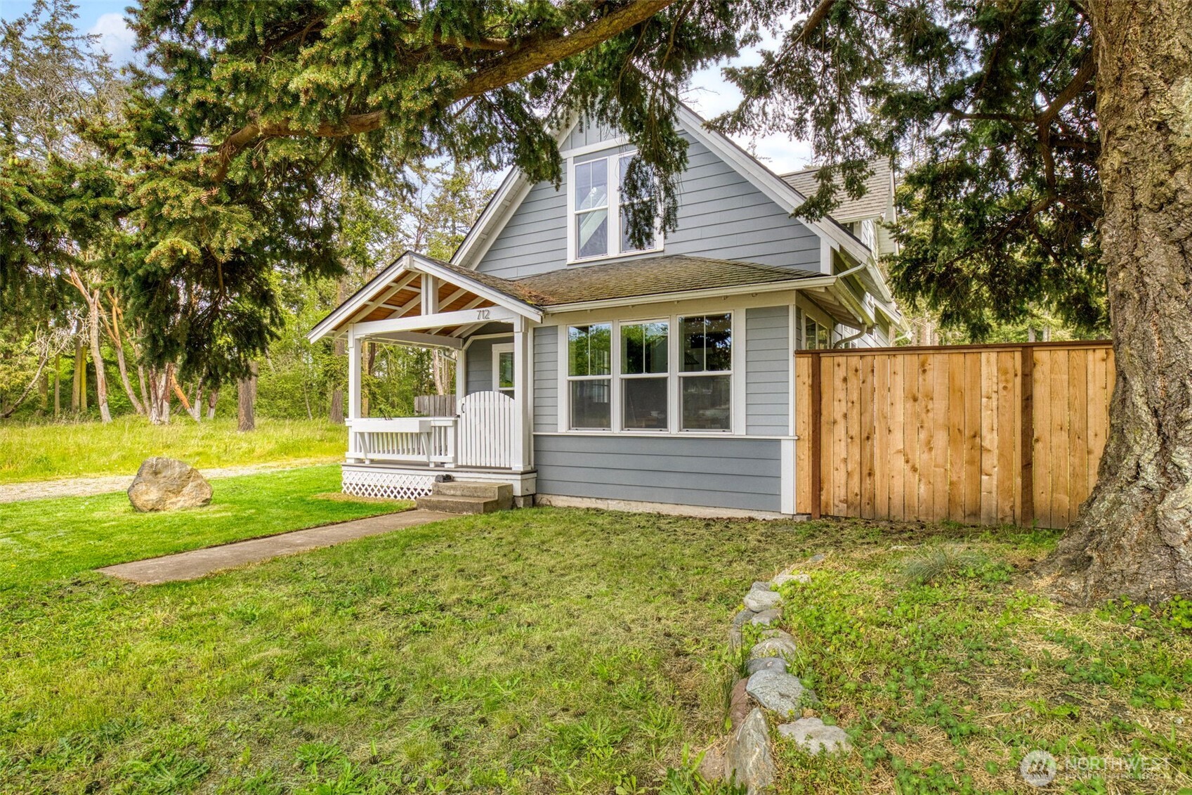 712 Mcpherson Street Port Townsend WA 98368