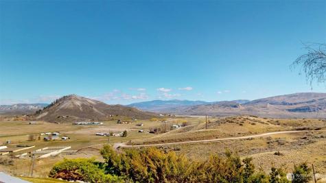 1811 Pine Creek Tonasket WA 98855