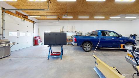 1811 Pine Creek Tonasket WA 98855