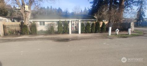 642 Railroad Kent WA 98032