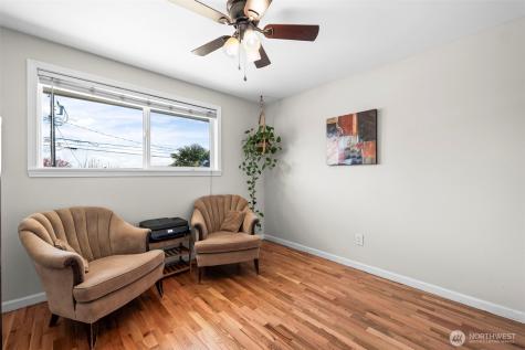 1841 N Lenore Drive Tacoma WA 98406