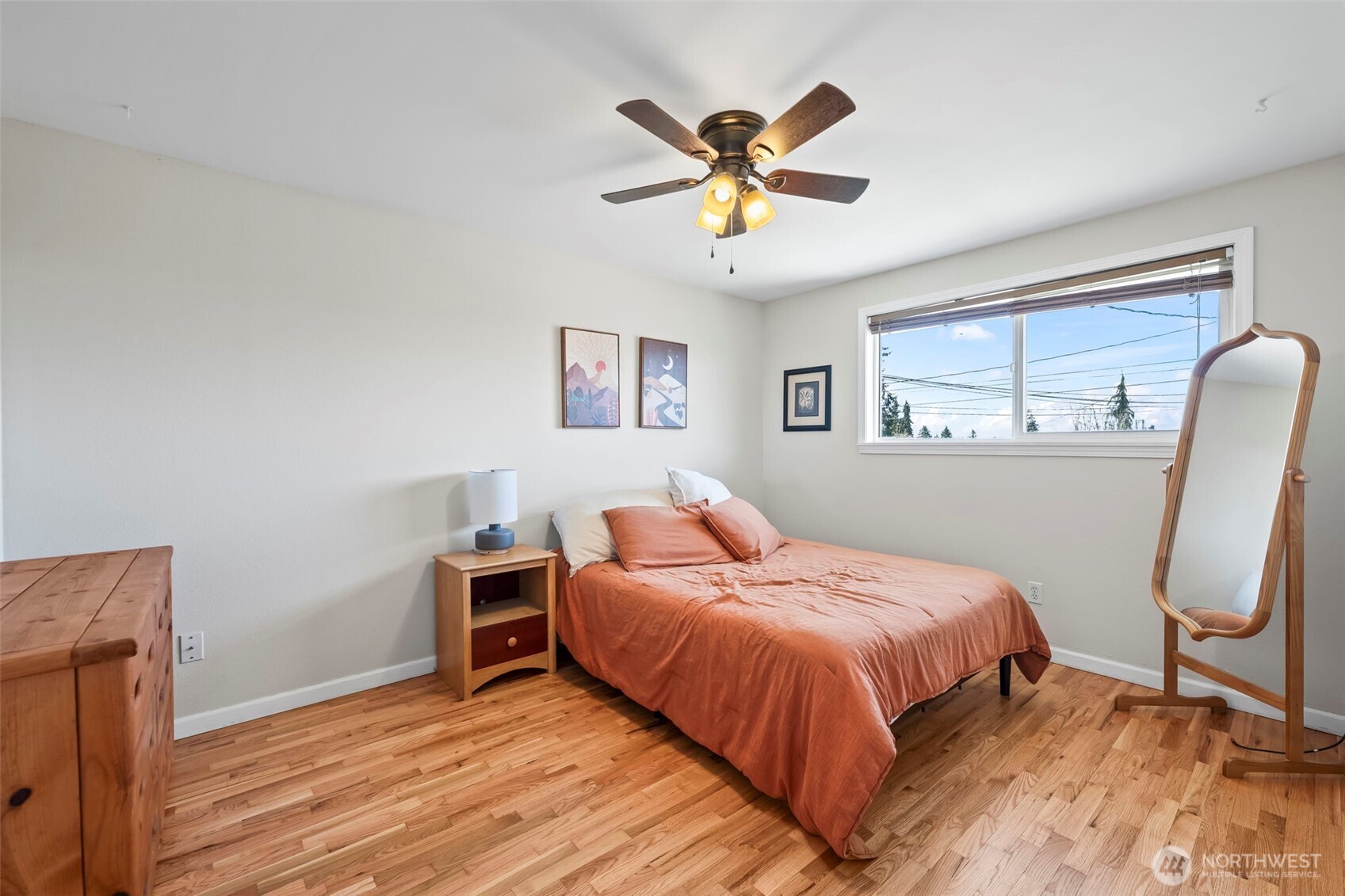 1841 N Lenore Drive Tacoma WA 98406