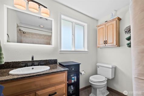 1841 N Lenore Drive Tacoma WA 98406