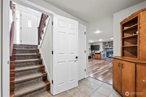1841 N Lenore Drive Tacoma WA 98406