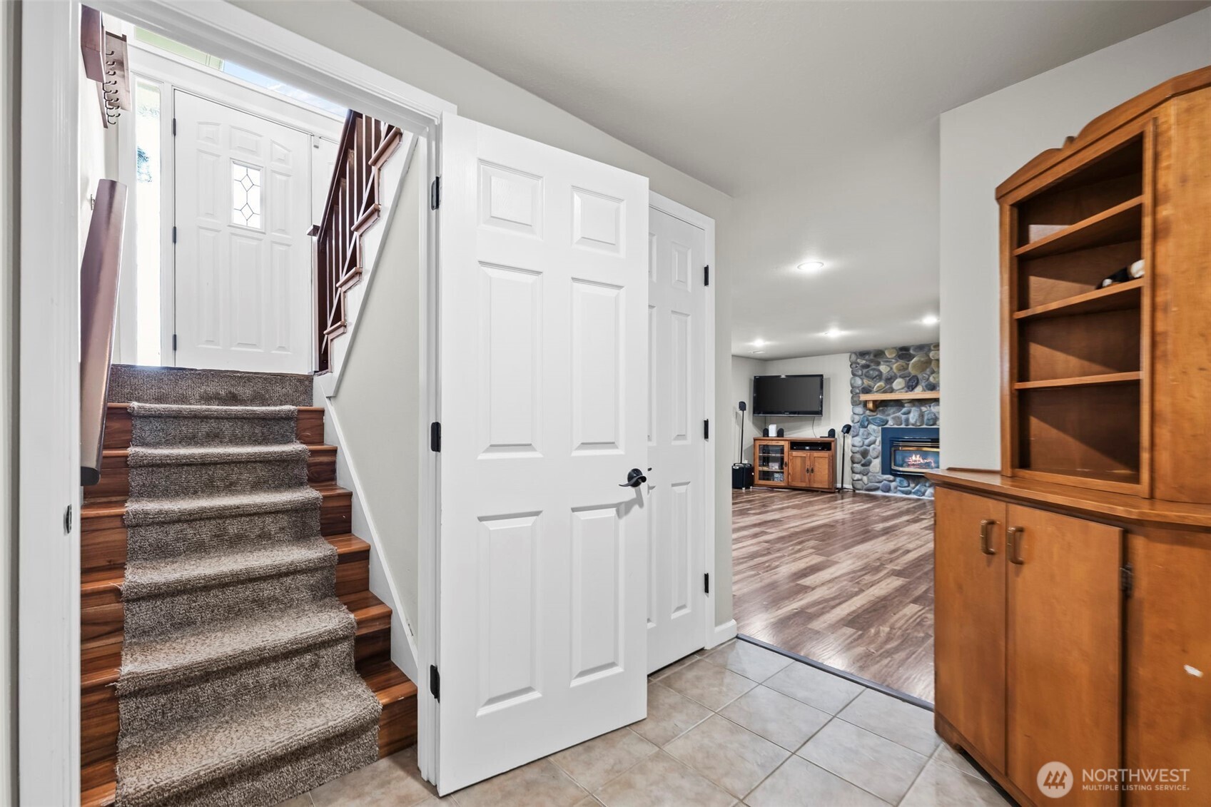 1841 N Lenore Drive Tacoma WA 98406