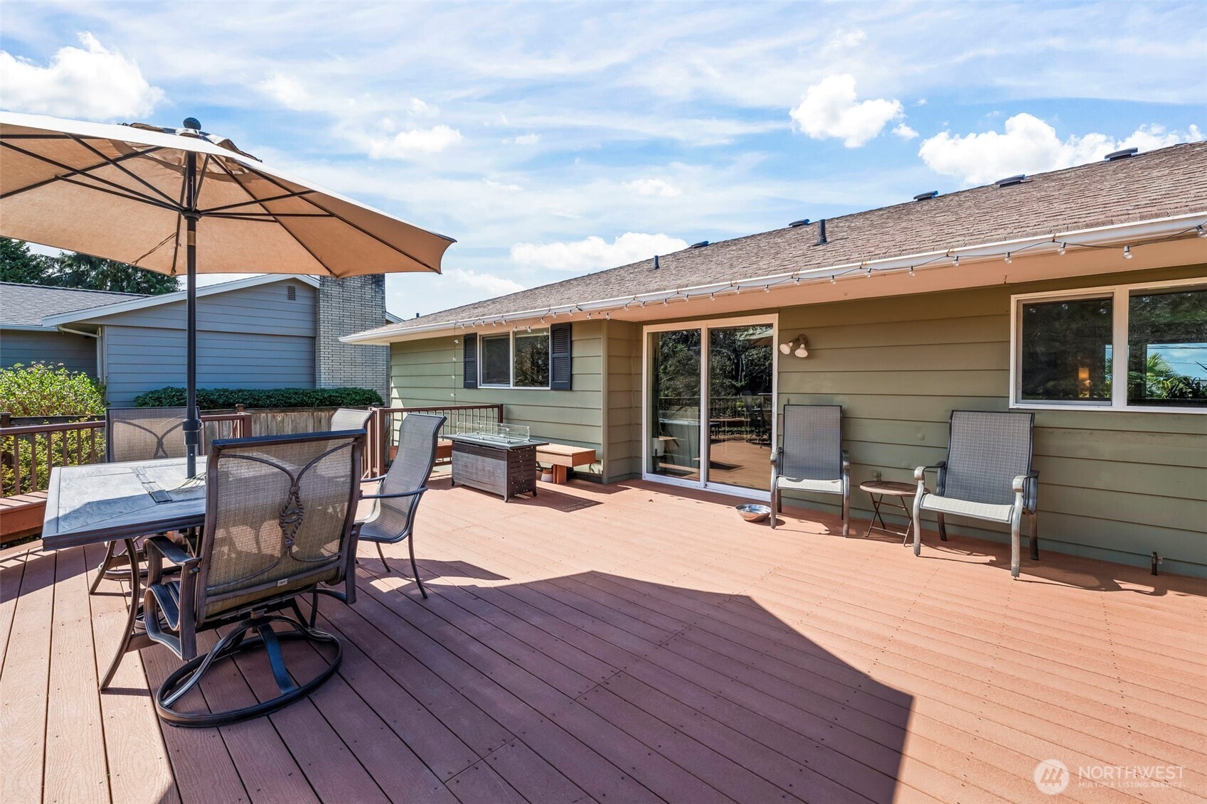 1841 N Lenore Drive Tacoma WA 98406